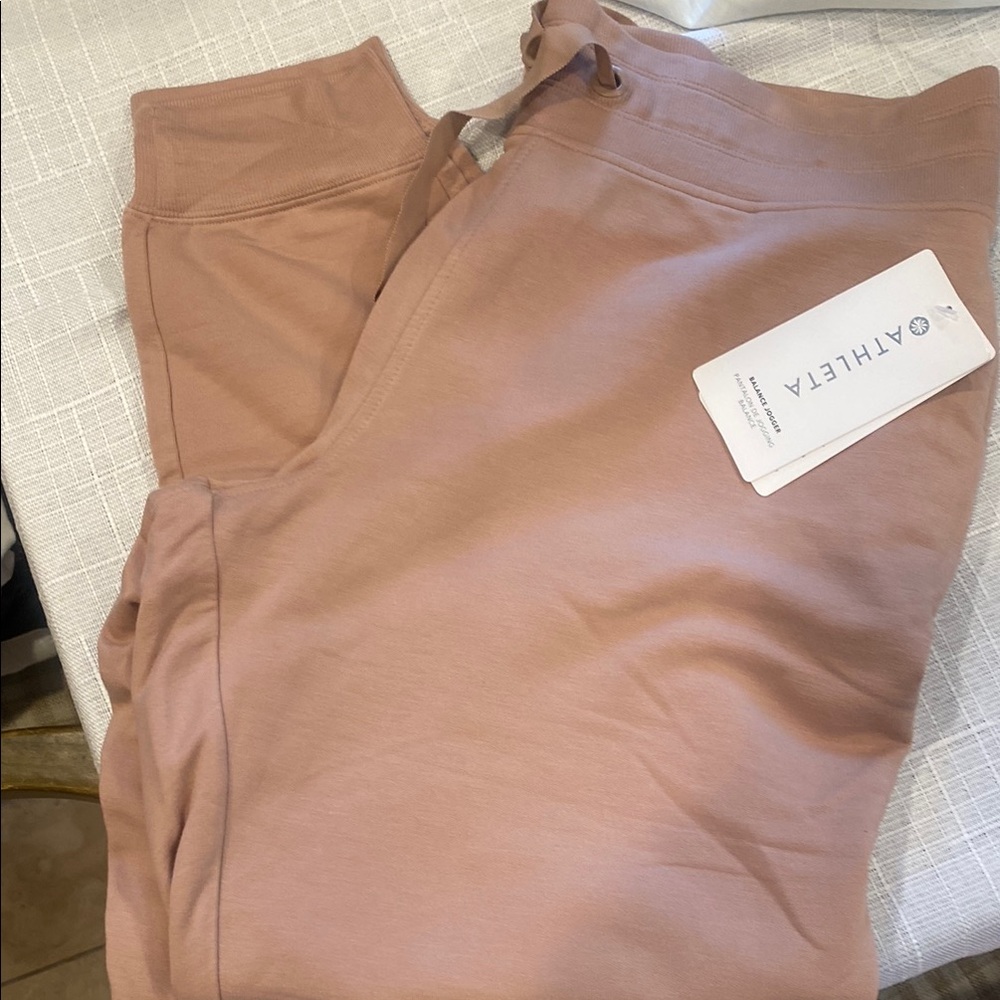 NWT Athleta Light Pink Balance Joggers